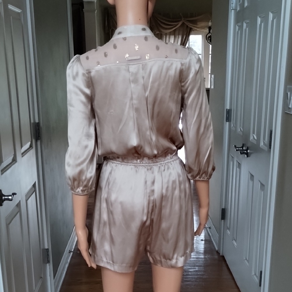 Line & Dot Romper - Picture 2 of 15